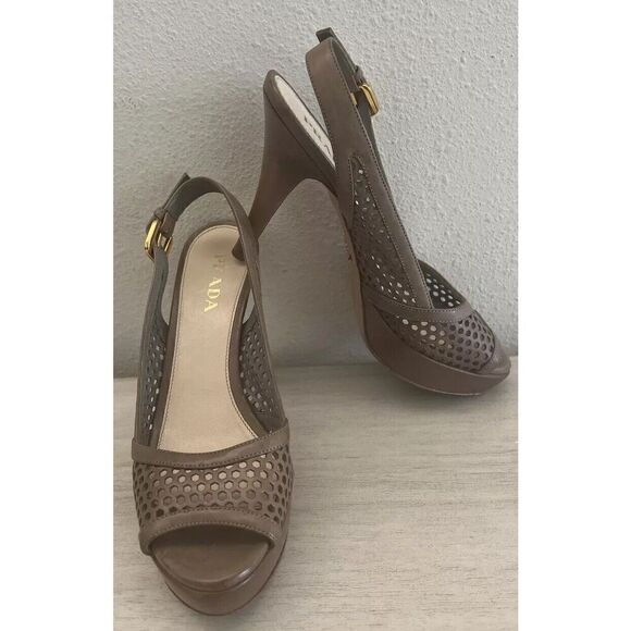 PRADA Sz 36.5 EU 6-6.5 US Perforated Peep Toe Platform Slingback Sandals Neutral - Picture 3 of 11